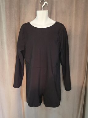 XXL Old Navy Black Long-Sleeve Short Jumpsuit Romper